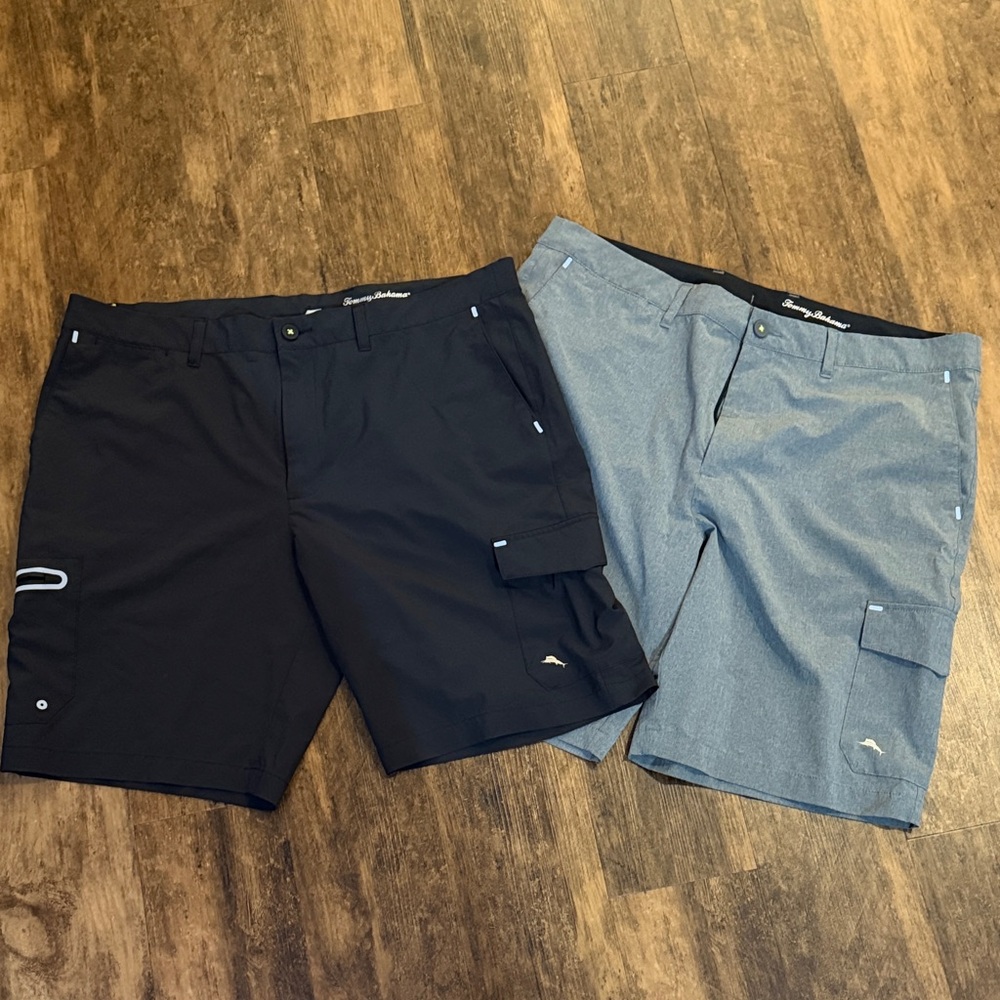 Tommy Bahama Cayman Isles Men’s 38” Black & Gray (Lot of 2) Cargo Shorts